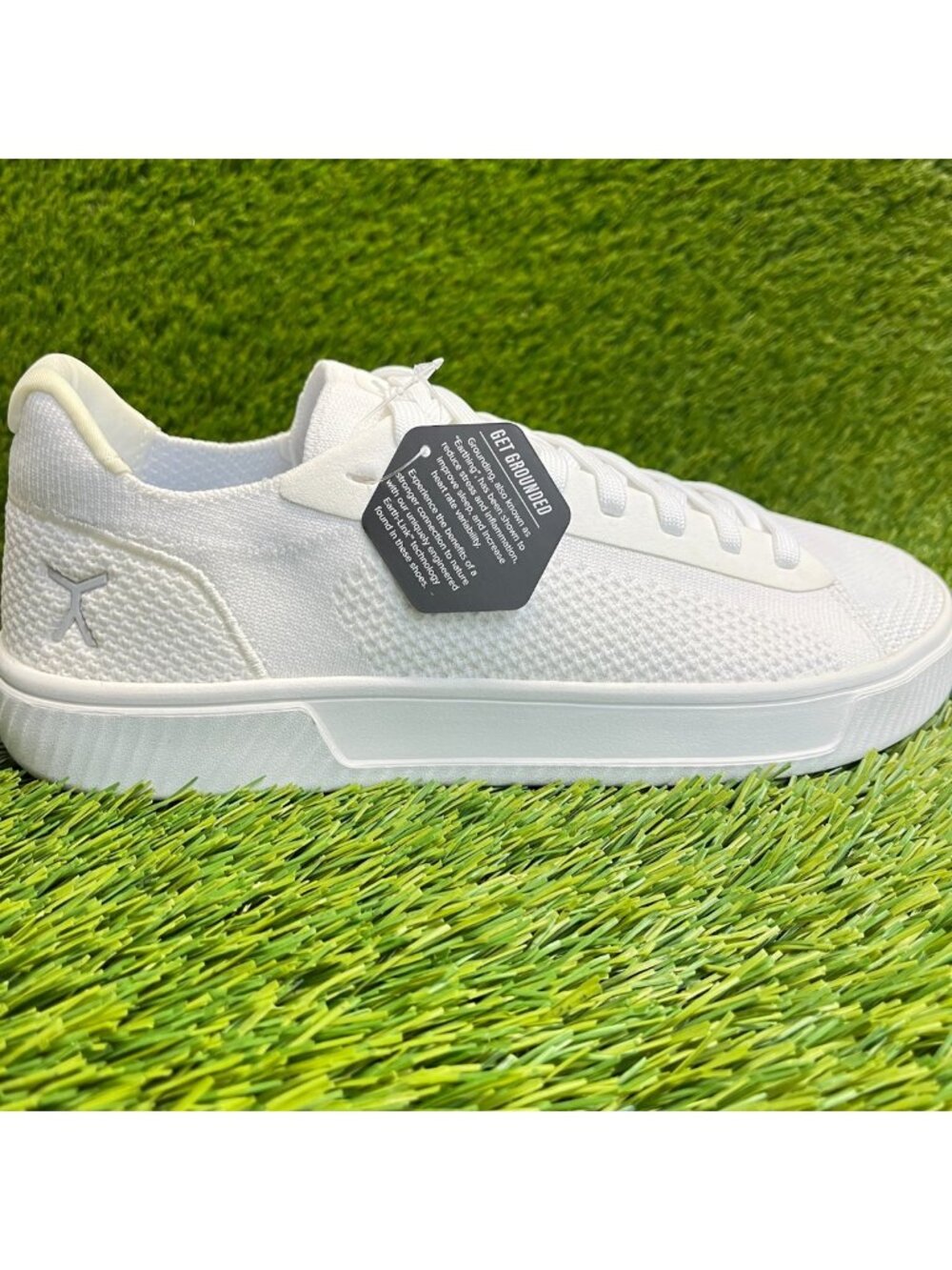 Flux Footwear Adapt Trainer White Mens‎ Size 8.5 Athletic Knit Shoes Sneakers
